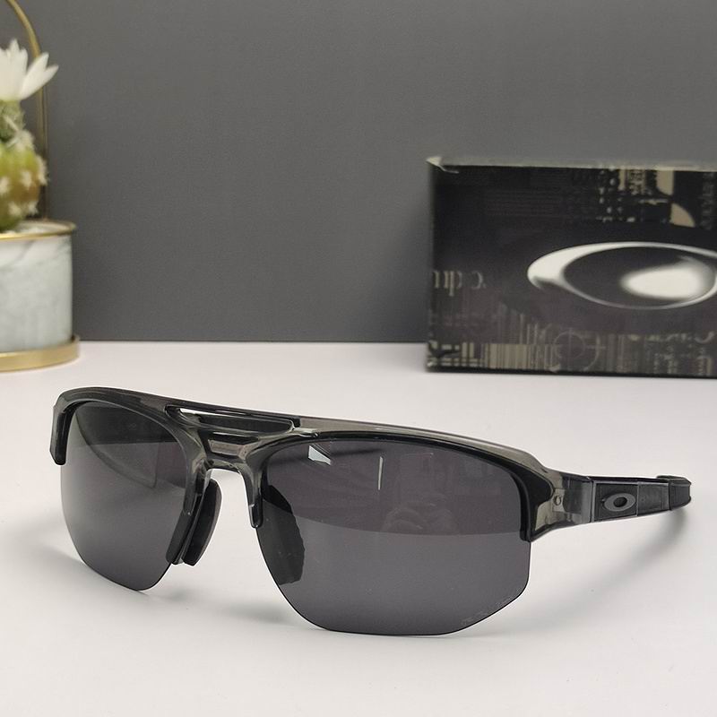 Oakley Glasses (520)